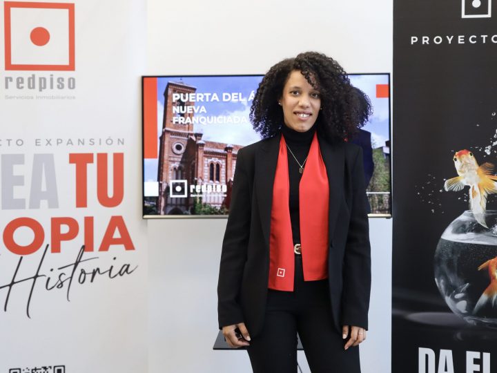 Geysel Jiménez, nueva franquiciada de la oficina de Redpiso Puerta del Ángel.