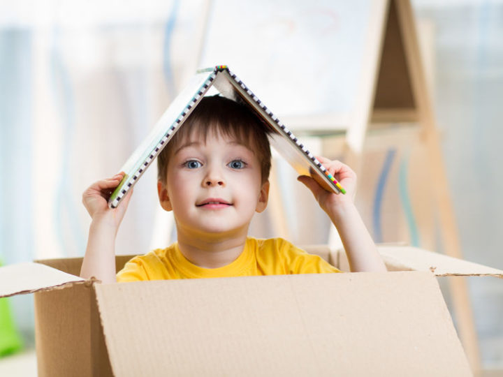 Wikkelhouse: las ventajas de vivir en casas de cartón