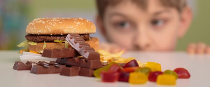 Aprende a prevenir la obesidad infantil
