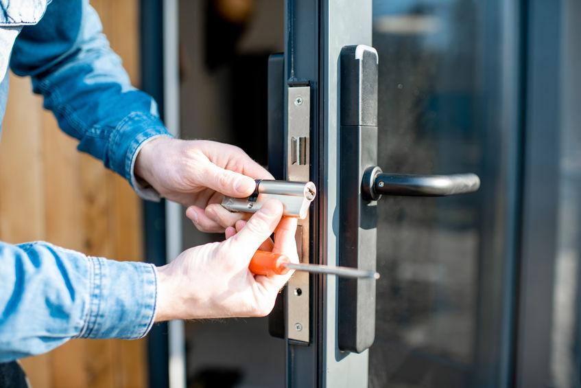 Las mejores cerraduras de seguridad para puertas - REDPISO NEWS
