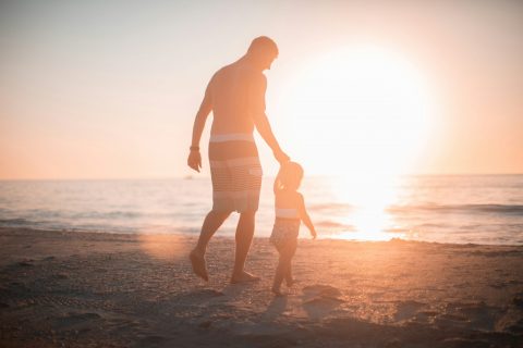 Viajar con niños: 5 destinos ideales para familias en 2025