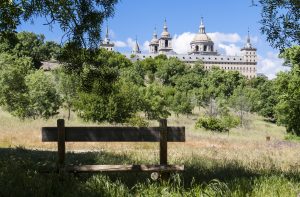 Monasterio de San Lorenzo de El Escorial, joya cultural y arquitectónica.