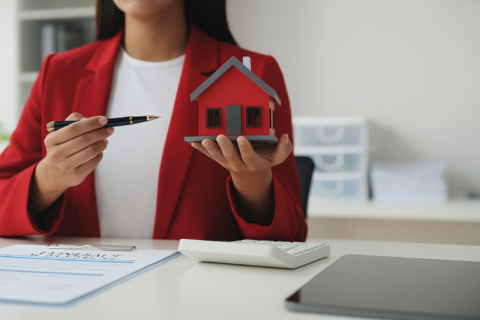 Redpiso aconseja qué mirar antes de comprar una vivienda en una comunidad con zonas comunes
