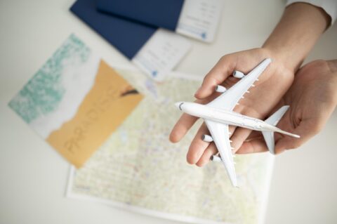 Vuelos baratos en 2026 : descubre cuándo reservar, qué buscadores utilizar y los mejores trucos para pagar menos en tus próximos viajes.