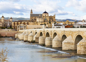 Banner de PISOS EN ALQUILER EN CÓRDOBA