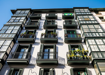 Banner de ALQUILER DE LOCAL EN ALCALÁ DE HENARES REYES CATÓL