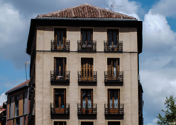 Banner de ALQUILER DE CASAS EN LA LATINA - LAS ÁGUILAS