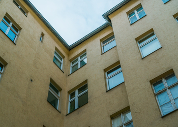 Banner de VENTA DE PISOS EN PUENTE DE VALLECAS ENTREVÍAS