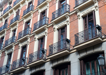 Banner de ALQUILER DE PISO EN CHAMBERÍ
