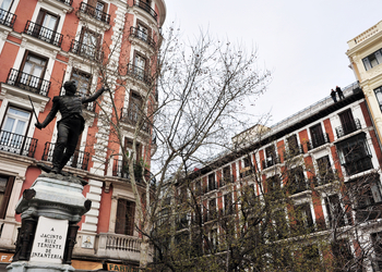 Banner de ALQUILER DE ESTUDIO EN MADRID CENTRO LATINA