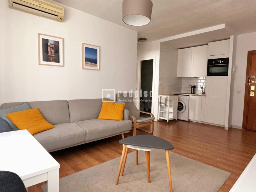 Piso en venta en  calle VALVERDE, Madrid  1/17