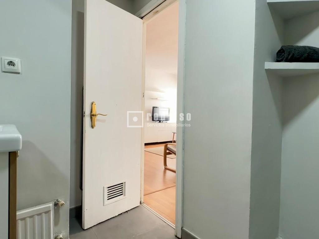 Piso en venta en  calle VALVERDE, Madrid  17/17