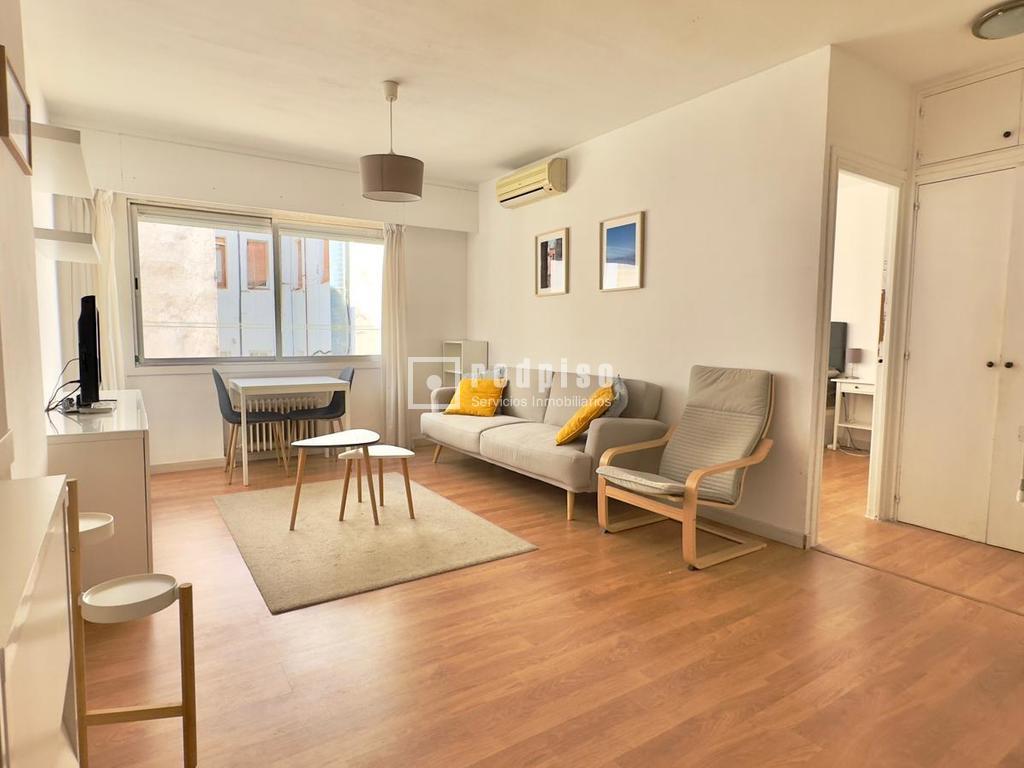 Piso en venta en  calle VALVERDE, Madrid  2/17