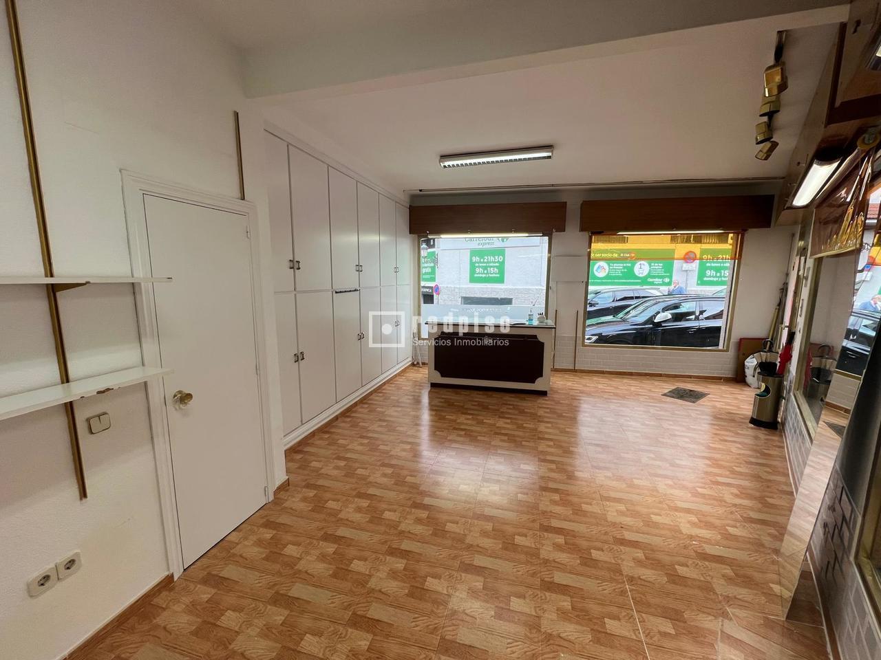 Industrial en alquiler  Alpedrete  3/8