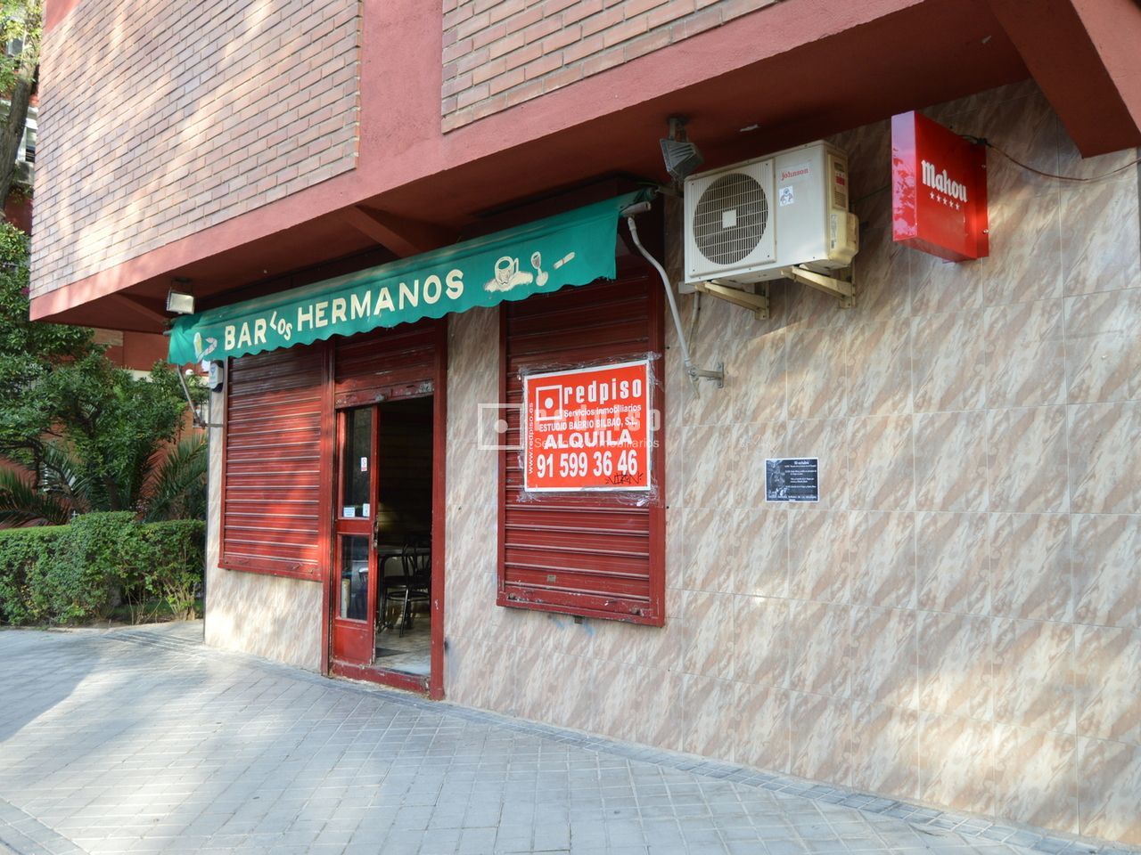 Bar En Alquiler En Calle Paredes De Nava Pueblo Nuevo Ciudad Lineal Madrid Madrid Rp10202075505