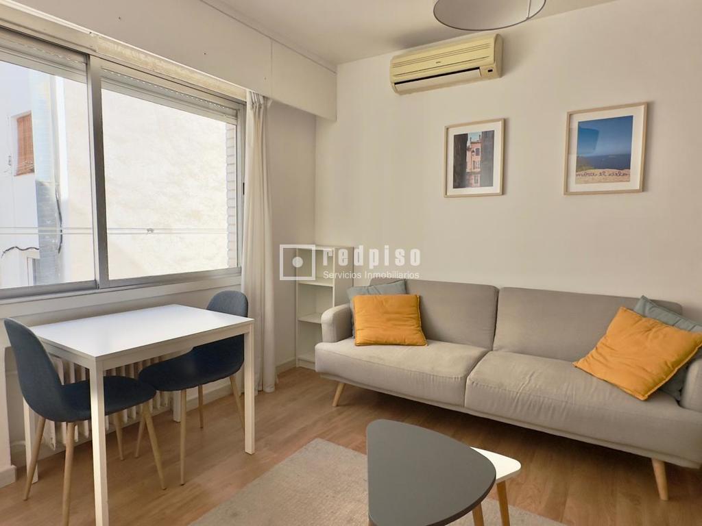 Piso en venta en  calle VALVERDE, Madrid  7/17